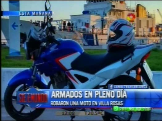 Le roban la moto a mano armada en pleno día