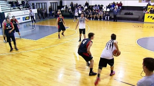 Básquet de primera: Villa Mitre y Liniers ganaron y siguen punteros