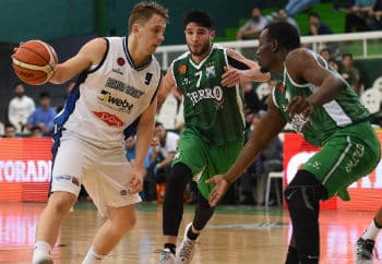 Bahía Basket le ganó a Ferro y sigue invicto en la Liga Nacional