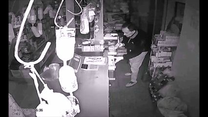 Así saqueó un comercio