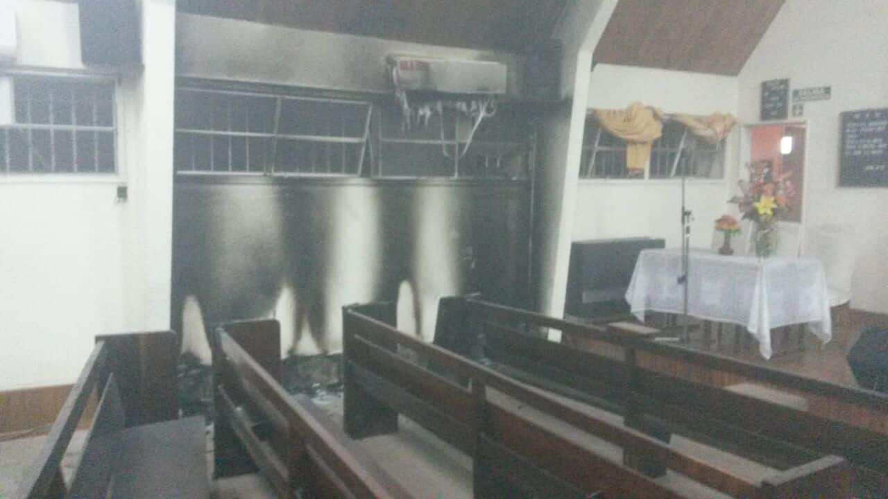 Fuego en la iglesia
