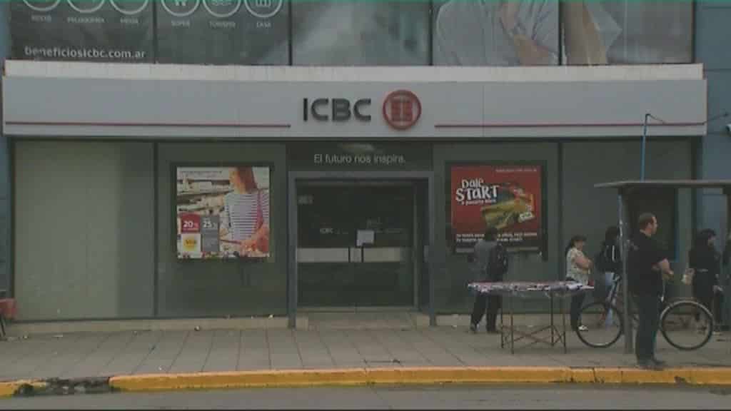 Martes sin bancos por el día del bancario