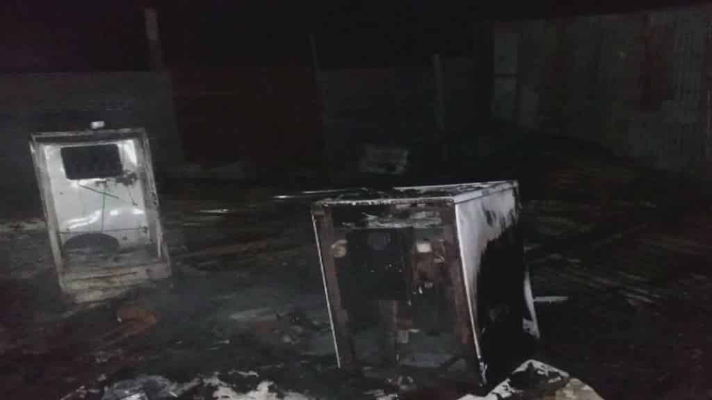 Un incendio destruyó una vivienda y dejó a una familia en la calle