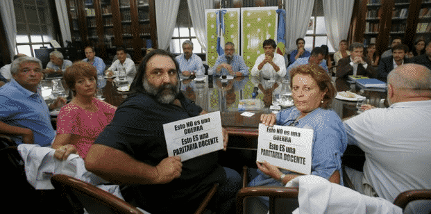 Gobierno dicta conciliación obligatoria y obliga a los gremios docentes a levantar el paro