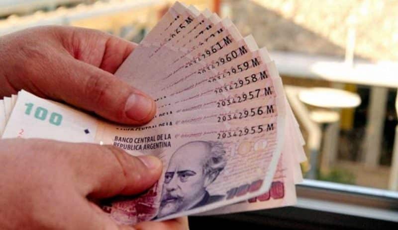 Familia tipo necesita $14.000 para no ser pobre