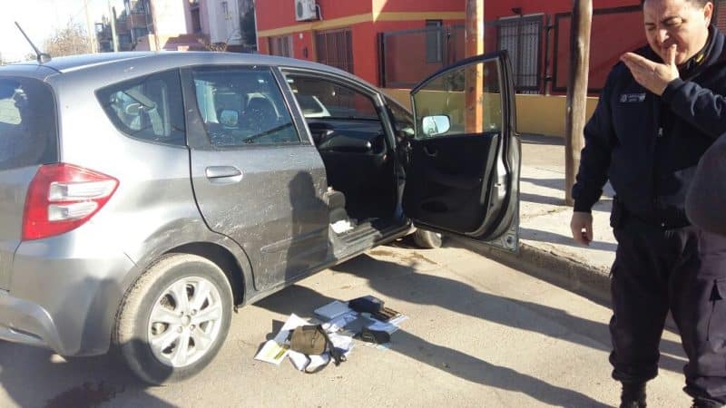 Dos detenidos por una entradera en Barrio Universitario