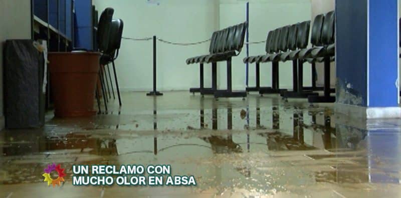 Un reclamo con mucho olor en ABSA