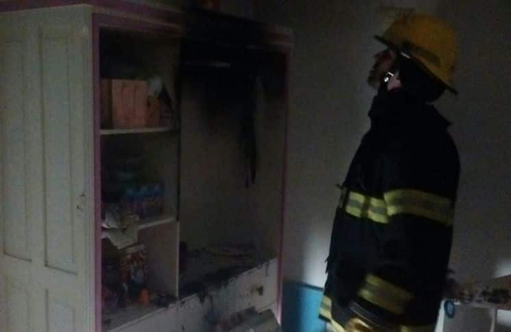 Dos mujeres afectadas por un incendio en Luiggi al 1000