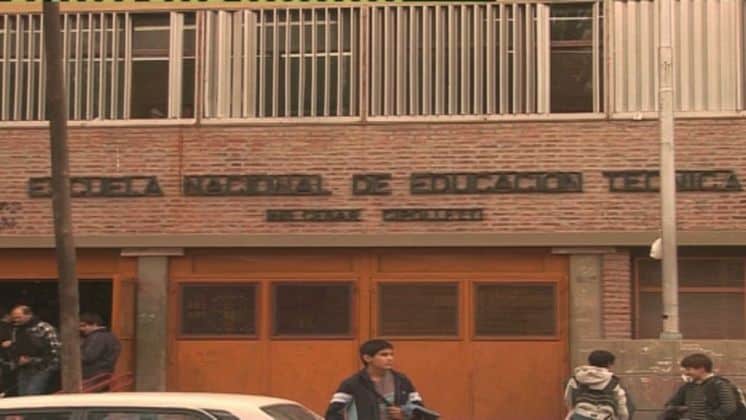 Denunció que fue acosada, en la escuela, por su profesor