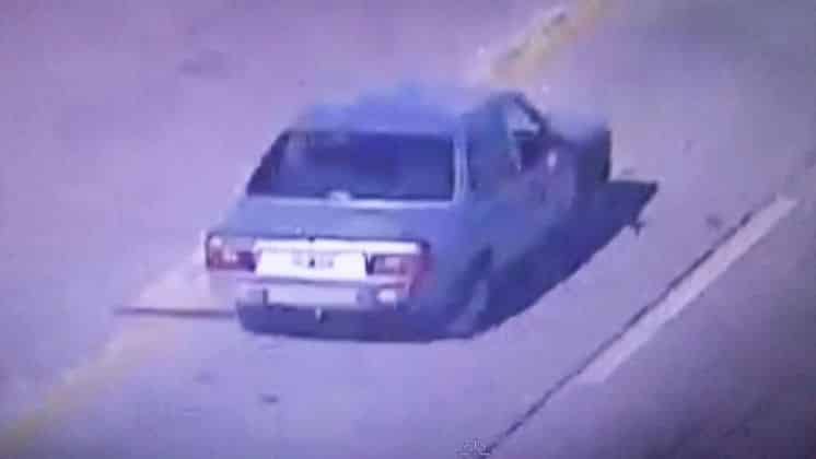 Este es el auto que buscan por atropellar a dos ancianos