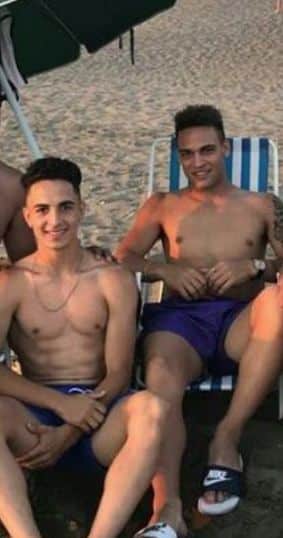 Estuvieron charlando en Monte Hermoso cosas del club de Avellaneda.
