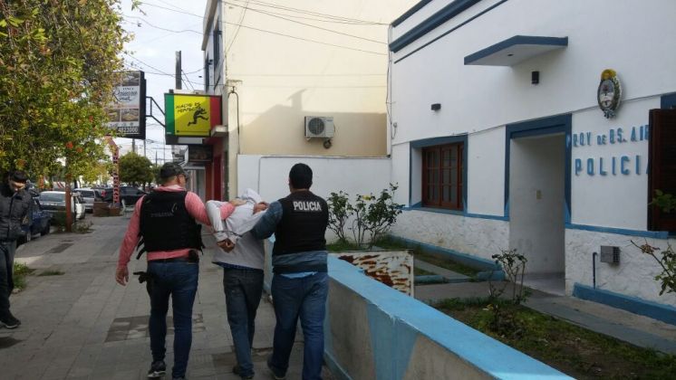 Detenido por agredir y robarle a un taxista