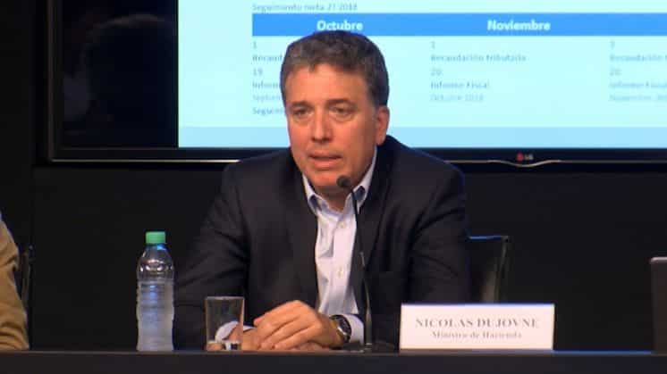 En medio de la escalada del dólar, habló Nicolás Dujovne