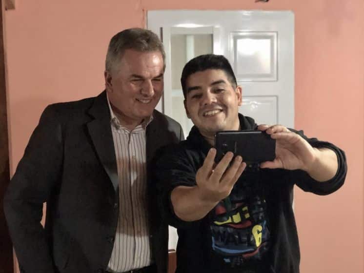 El taxista baleado se reunió con el intendente