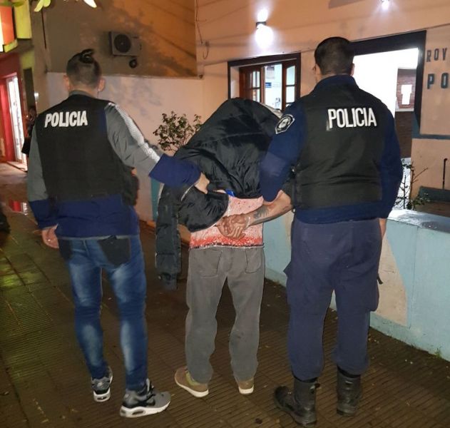 Aprehendieron al hombre que maltrataba a un abuelo