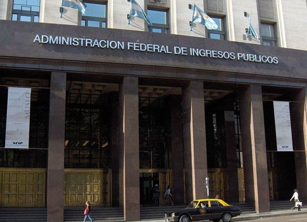 Recorte del 25% de puestos jérárquicos en AFIP, PAMI y ANSES