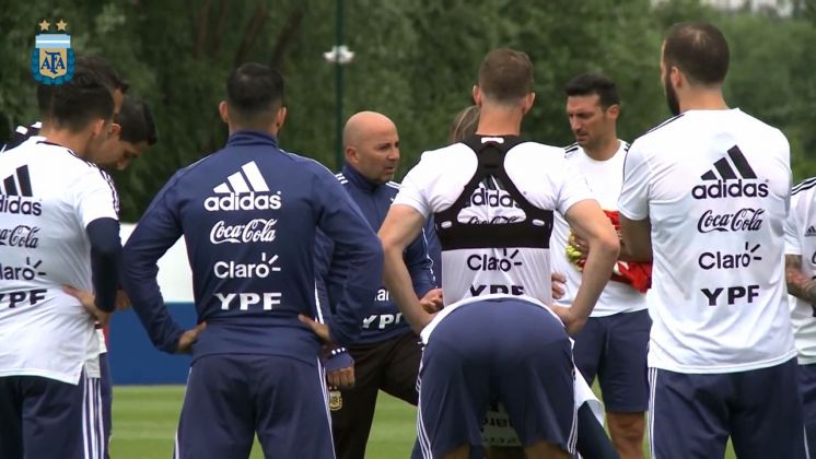 Rusia 2018: Sampaoli repitió equipo para el debut
