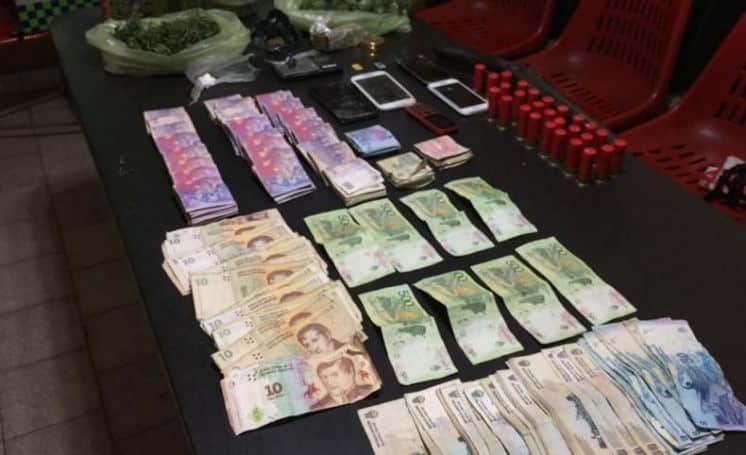 Allanamientos en Monte, trasladaron al detenido