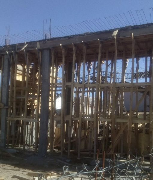 Monte Hermoso: se derrumbó una losa, obreros heridos