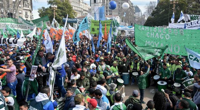 Con apoyo de gremios y dirigentes, la CGT hace un paro contra Milei y pone a prueba el protocolo antipiquetes