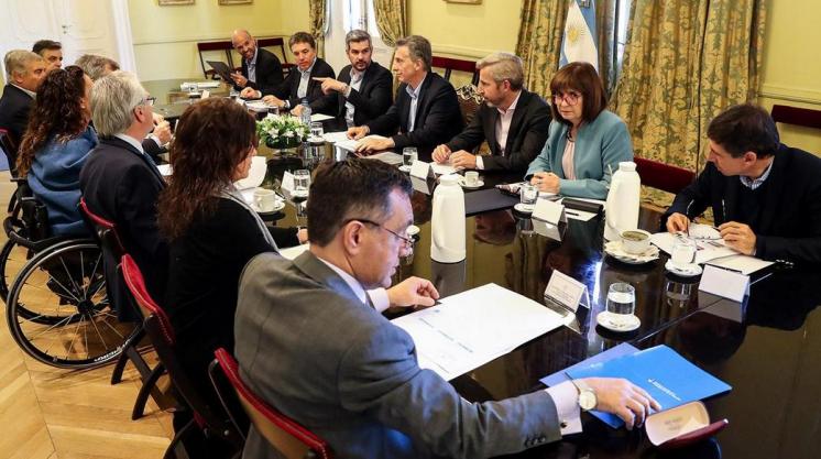 Transporte: La Nación compensará a provincias y municipios