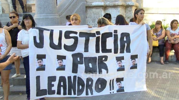 Marcharon pidiendo justicia por Leandro Nuñez