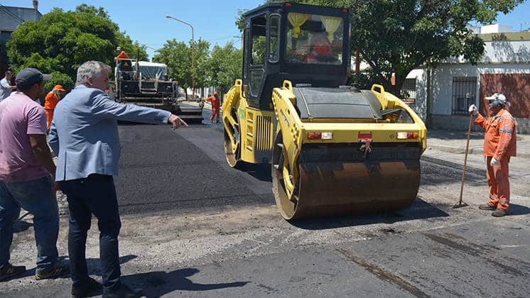 Avanza la obra de reencarpetado de calle Darregueira