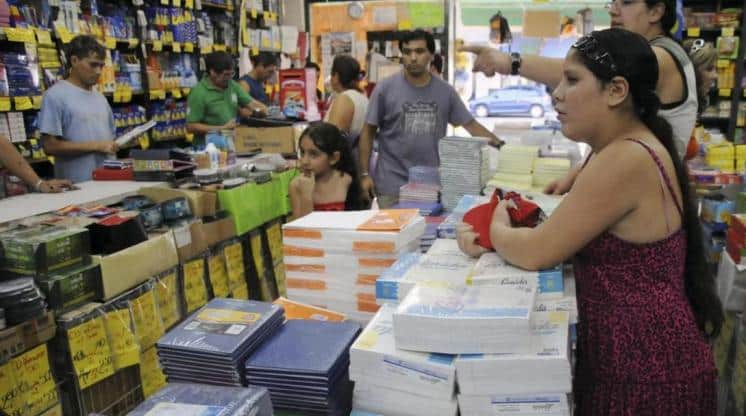 ACA va a la escuela: campaña de donación de útiles