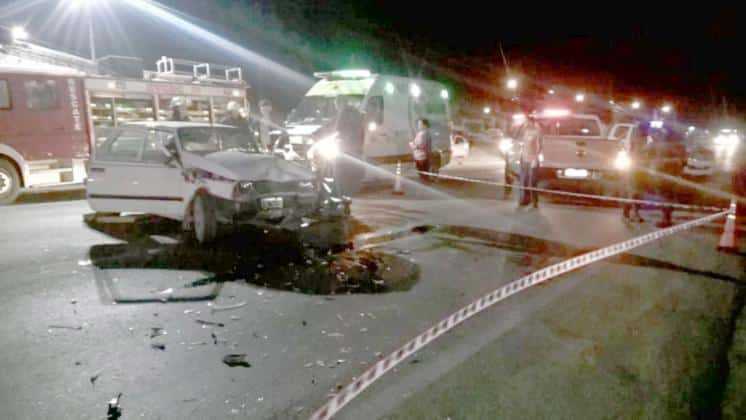Cuatro personas hospitalizadas tras chocar en la ruta 3