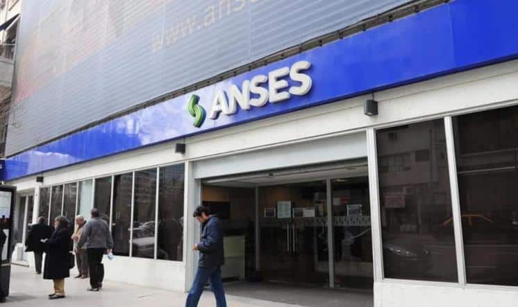 Anses habilita de a poco sucursales para atención al púbico