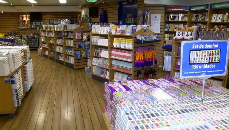 La librería flotante más grande del mundo ya está en Ingeniero White