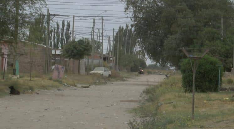 Mordió a su novia, le pegó y la amenazó de muerte
