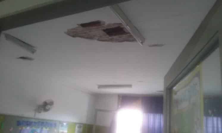 Padres de alumnos de la Escuela 25 se manifestaron en el Consejo Escolar