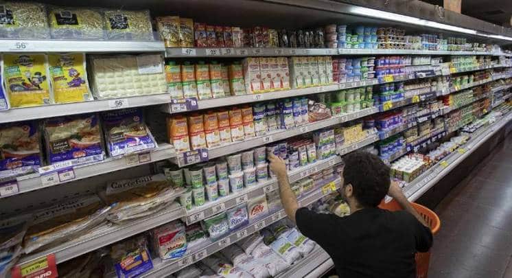 Los salarios siguen perdiendo frente a la inflación