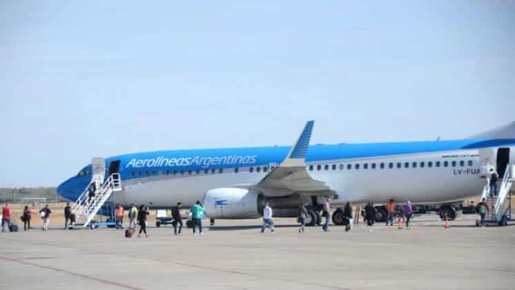 Aerolíneas Argentinas y LATAM cancelaron todos los vuelos del 29 de mayo