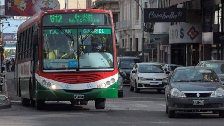 Sin colectivos el 25 y 29 de mayo