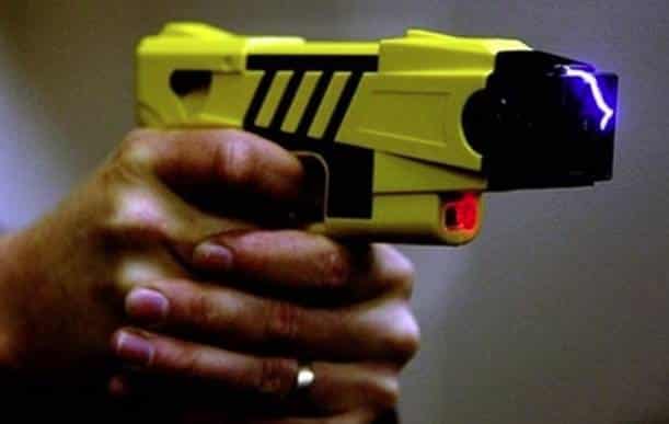 El Gobierno oficializó uso de pistolas Taser para las fuerzas de seguridad