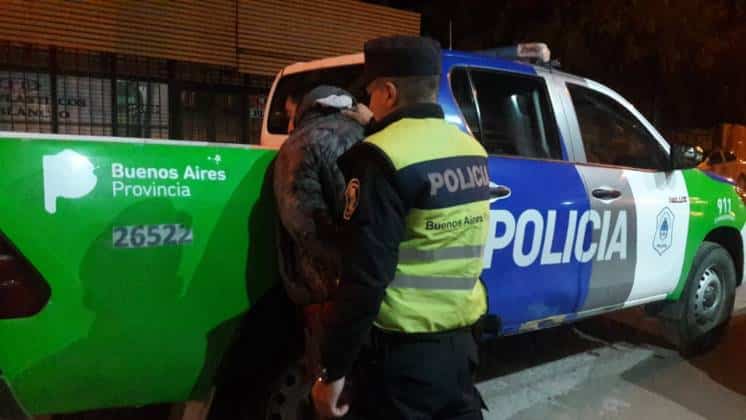 Detenidos por robo y agresión