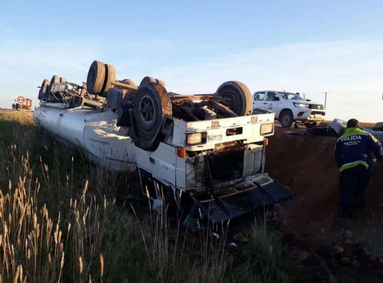 Vuelco en ruta 33