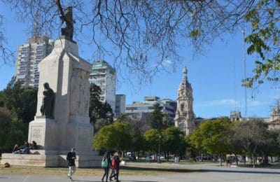 plaza-rivadavia