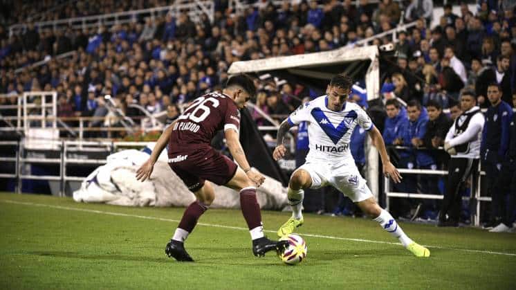 Vélez le ganó a Lanús y será rival de Boca