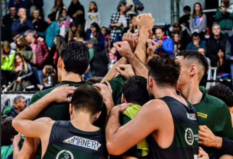 Villa Mitre recibe a Atalaya de Rosario