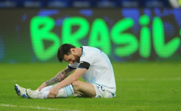 Argentina volvió a quedar en deuda y apenas rescató un empate
