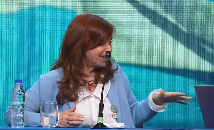 Cristina Kirchner: “Yo hubiera sido amante de Manuel Belgrano”