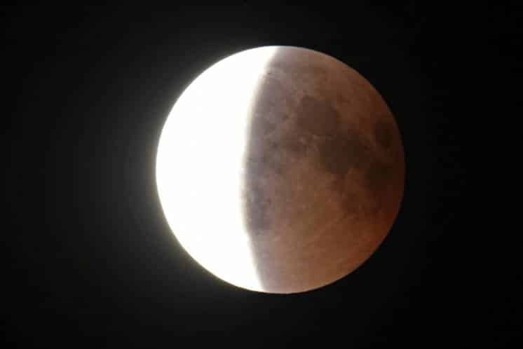 Cómo ver en Bahía el eclipse de luna de esta tarde
