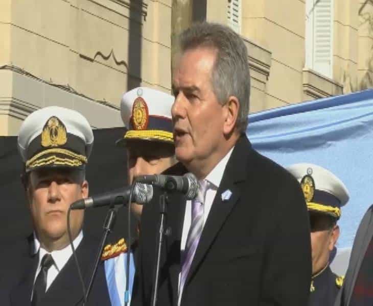 Gay: “Aislados y enfrentados no llegamos a ningún lado”