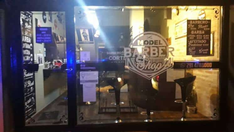 Robó 23 mil pesos e intentó huir en taxi, quedó detenido
