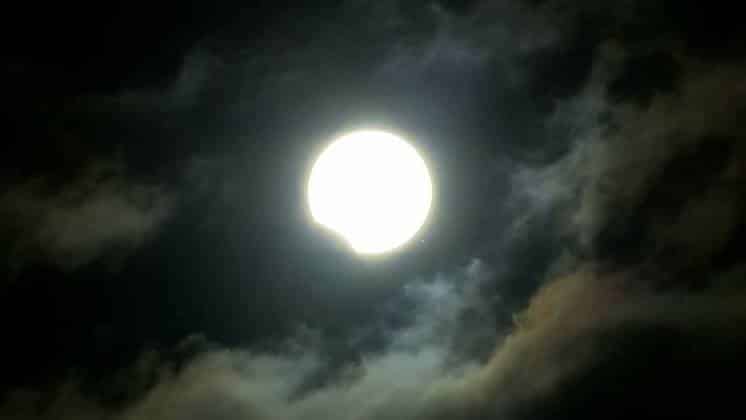 Así se vivió el eclipse en Bahía Blanca