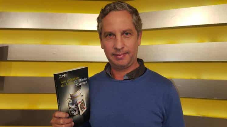 El bahiense Guillermo Martínez presenta su libro “Los Crímenes de Alicia”