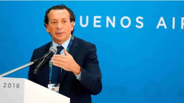 El Gobierno propuso aumentar el salario mínimo un 35% en tres cuotas